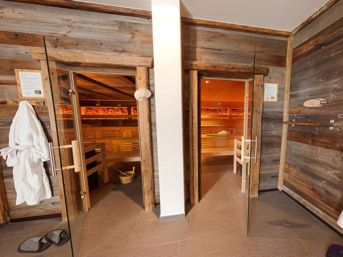 Natuerlich Hotel Mit Charakter Fiss Eksteriør bilde