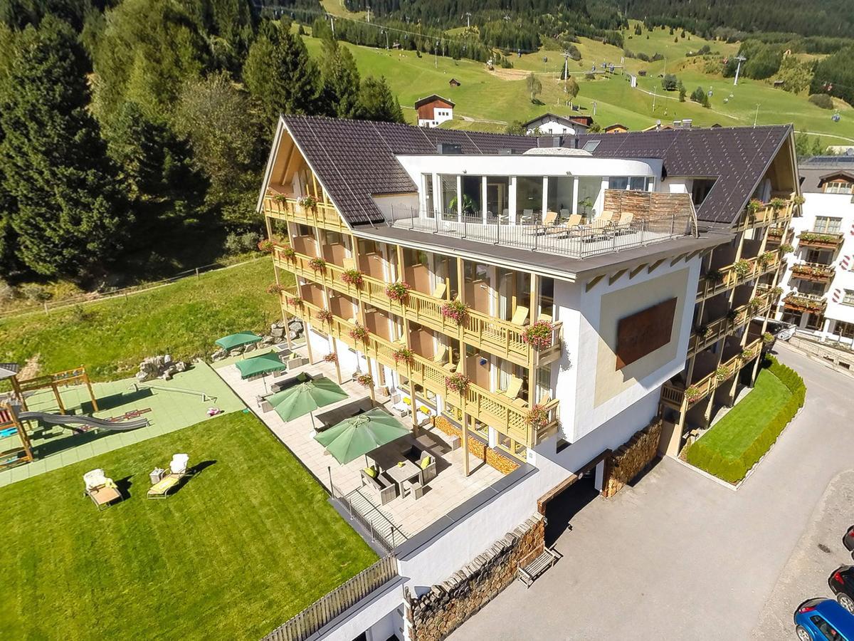 Natuerlich Hotel Mit Charakter Fiss Eksteriør bilde