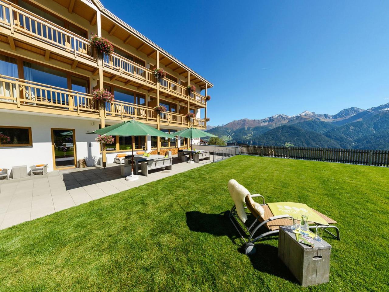 Natuerlich Hotel Mit Charakter Fiss Eksteriør bilde
